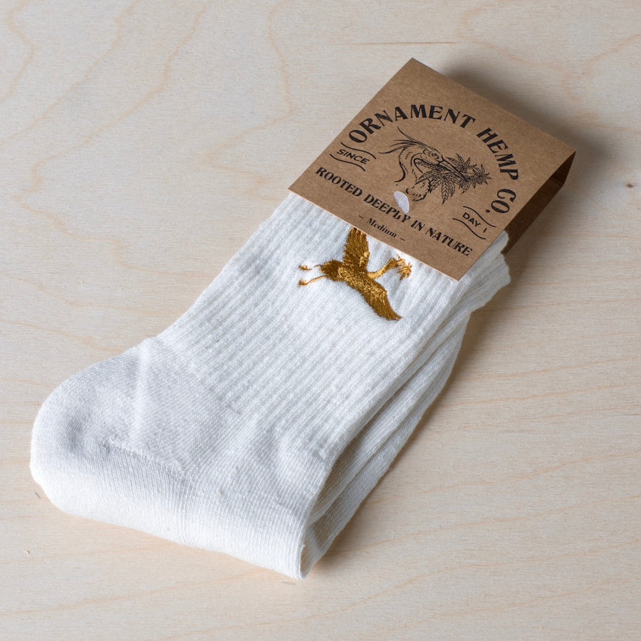 ornament hemp socks with crane embroidery in yellow color
