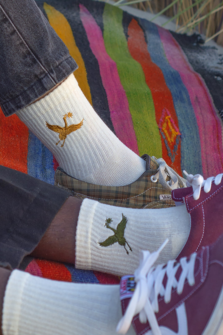 ornament hemp socks with crane embroidery on models