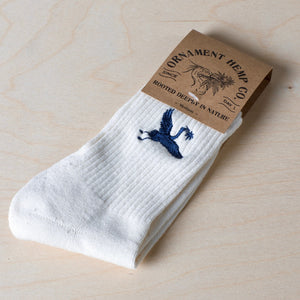 Hemp socks with blue crane bird embroidery